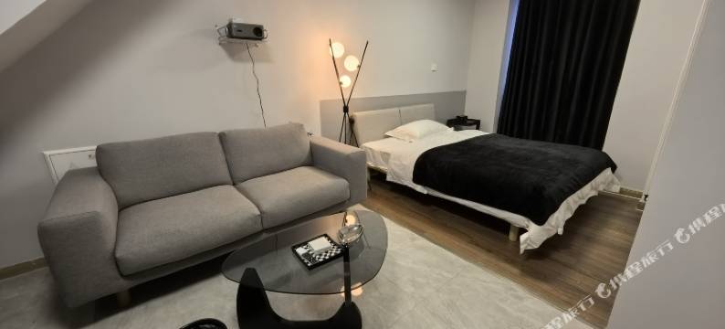 呼和浩特叁月民宿(振华广场店)图片