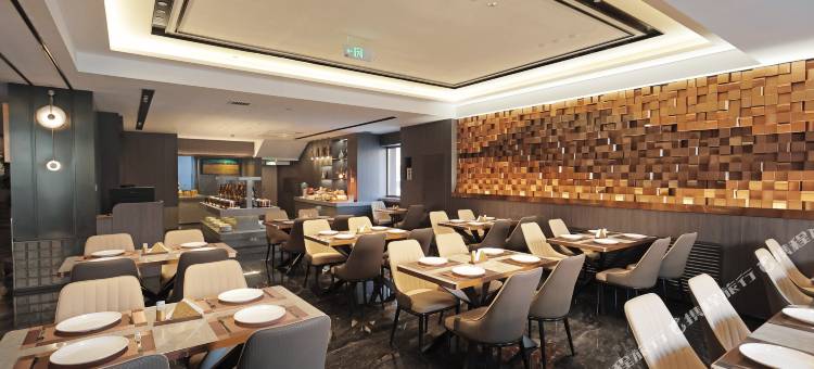 中濠悦际酒店(哈尔滨中华巴洛克道外文化区店)图片