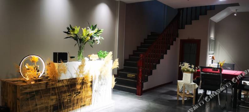 嘉峪关小筑里民宿(悬壁长城店)图片