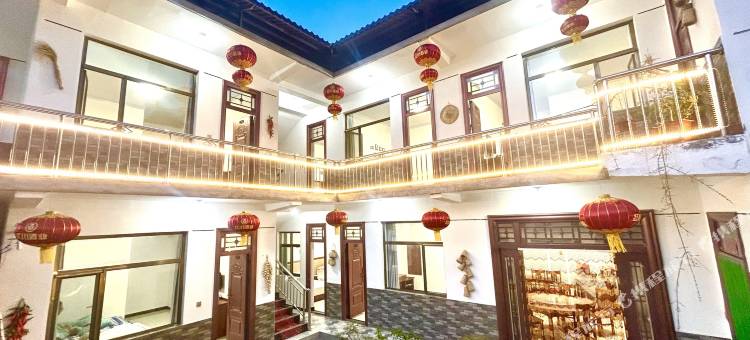 山里人家(麦积山石窟景区店)图片