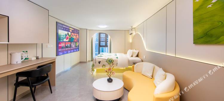 乐屿Island|轻奢影视民宿(福州南站胪雷地铁站店)图片