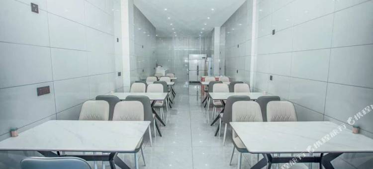 都市花园智慧酒店(镇宁壹品尚书店)图片