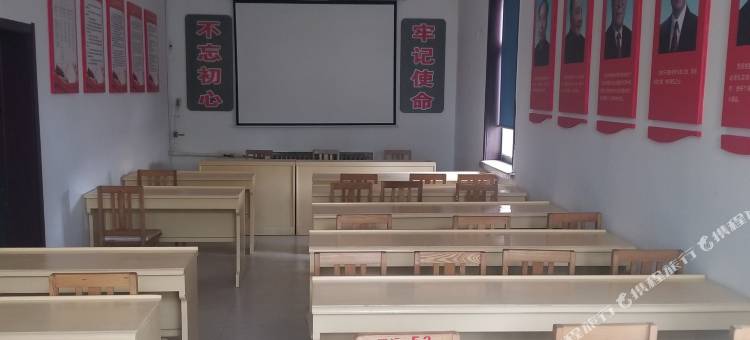 瑞庭精品酒店(徐水火车站店)图片
