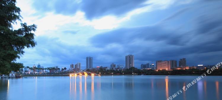 华尚酒店(南宁南湖公园医科大学店)图片