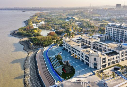 邻江壹号国际邮轮酒店（上海宝杨路港区店）外景图