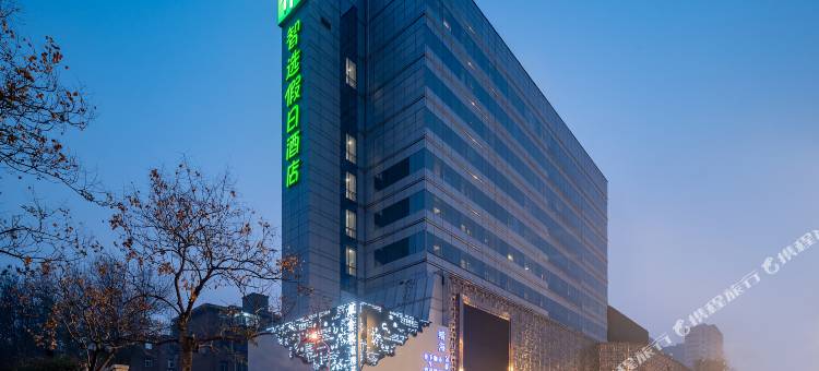 济南经十路千佛山智选假日酒店图片