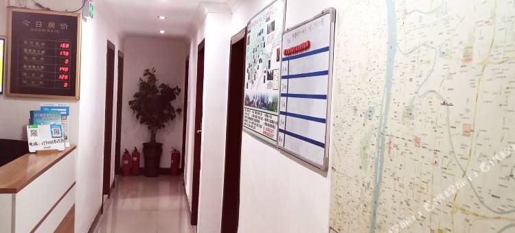 鸿运宾馆(长沙高铁南站店)图片