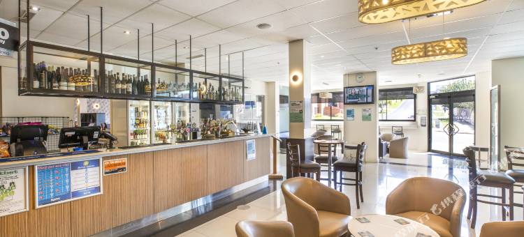 盖特威睡帽Plus酒店(Nightelier Devonport Gateway Hotel)图片