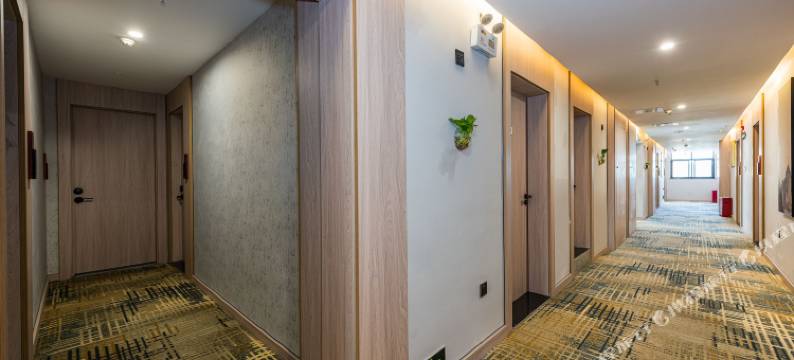 臻溪·枫尚酒店(美的国宾府店)图片