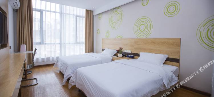 格林豪泰智选酒店(廉江九洲江大道北星光夜市店)图片