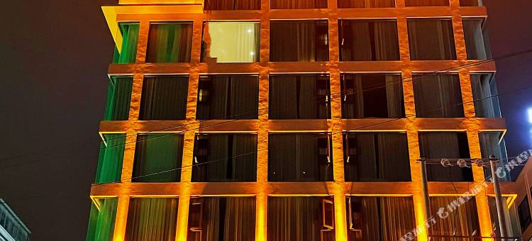 曲靖温暖WARM酒店(外滩万达店)图片