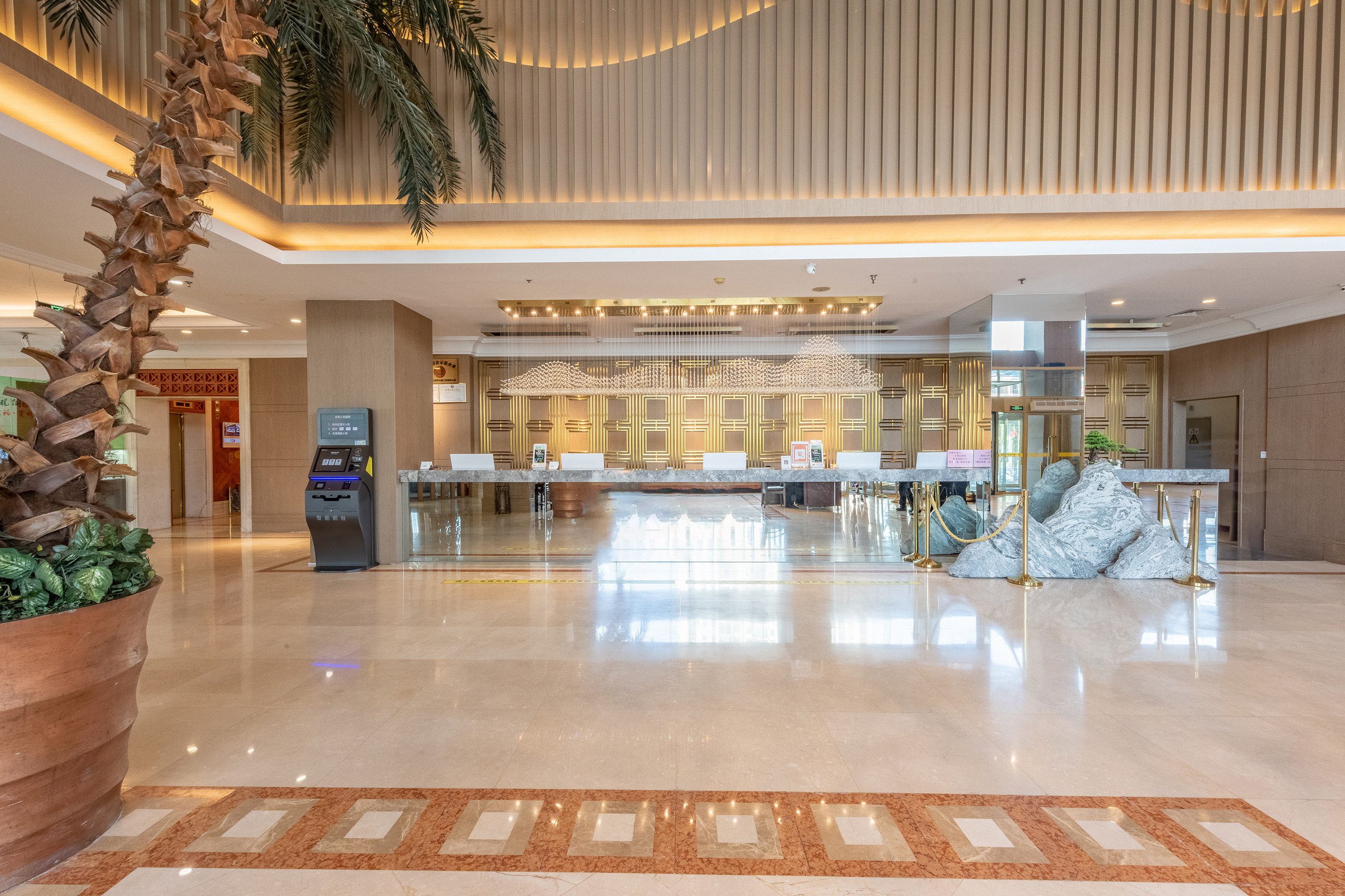 Yanji International HotelOver view