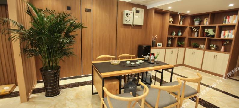 轻旅S酒店(天伦国际店)图片