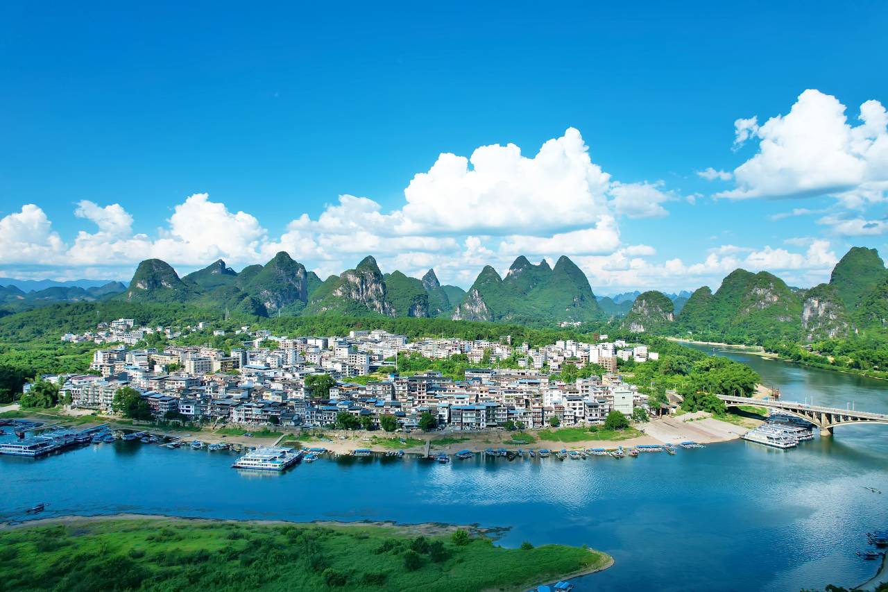 世熙天悦江景酒店(阳朔西街漓江店)图片