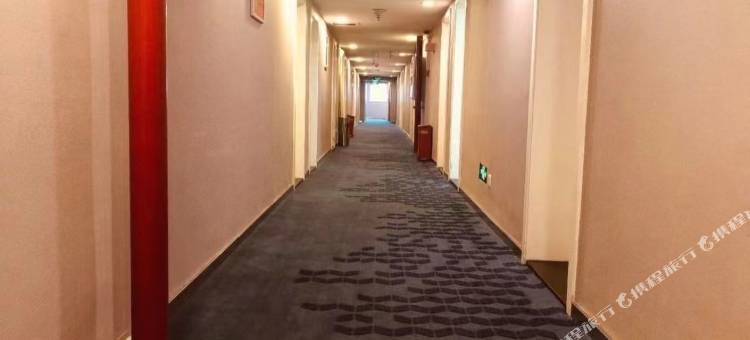 7天酒店(昆明万象城东郊路地铁站店)图片