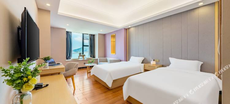 南澳轻枫居(青澳湾北回归线广场店)图片