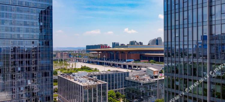 南京南站A1·小公馆影院公寓(南京南站北广场店)图片