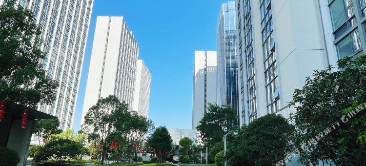 美宿loft海景高空公寓(龙光世纪商务中心店)图片