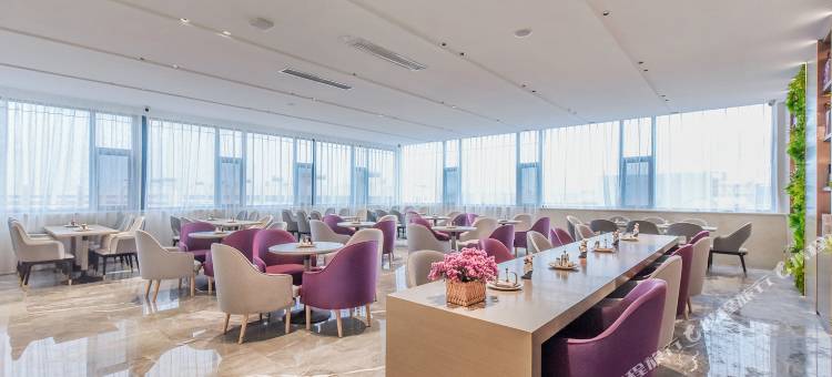 麗枫酒店(曲靖陆良客运北站店)图片