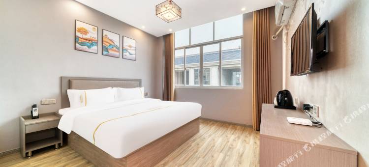 鼎盛精品酒店(贞白小学竹航山公园店)图片