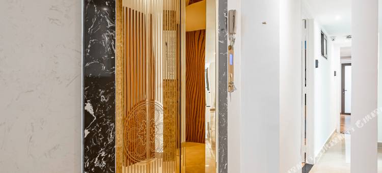 科兹鲁姆之家-秋季之家酒店(Cozrum Homes - Autumn House)图片