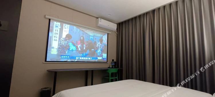 幸会小舍电竞民宿(沧州师范学院店)图片