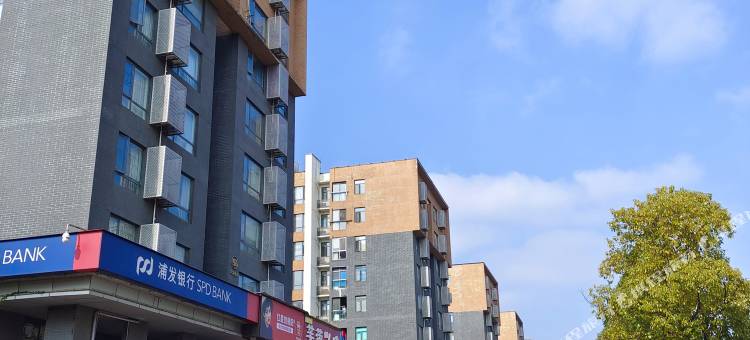 周季酒店(阳光100地铁站店)图片