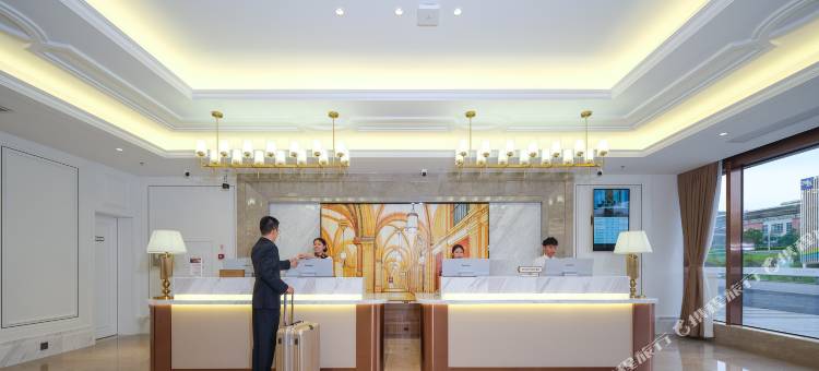 韶关高铁站广场维也纳国际酒店图片