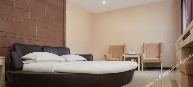 艾尚他她酒店(麻阳火车站店)图片