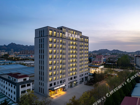 艺龙酒店(青岛西海岸世界博览城店)