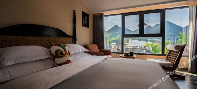 Xiaoshihou.小时候民宿(边城茶峒景区店)图片