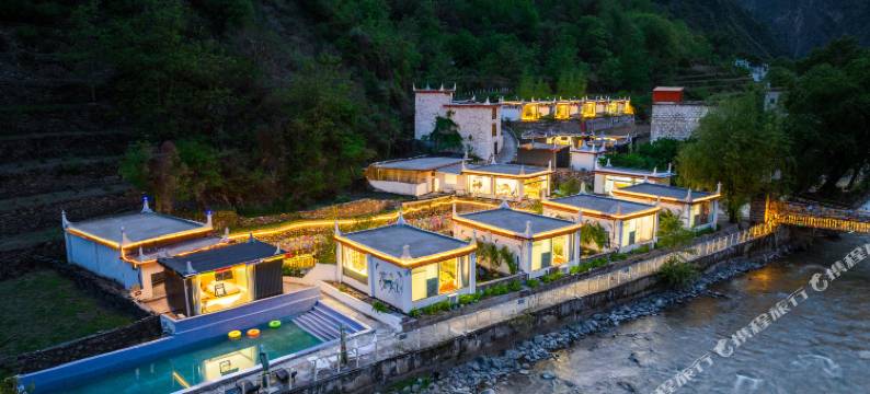 丹巴墨熙藏域酒店图片