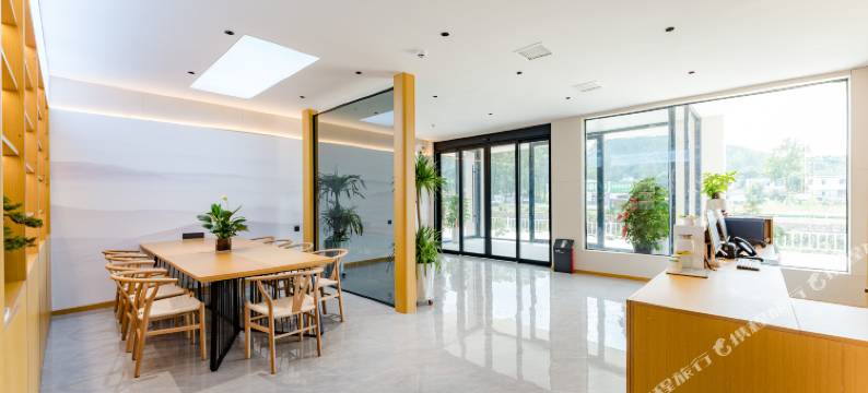 格林轻居酒店(嵩县车村店)图片