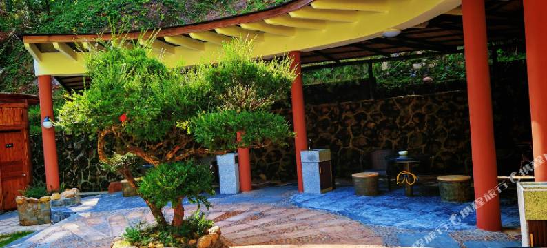 新丰松景温泉避暑山庄图片