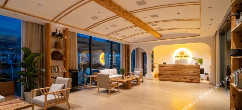 多格·99+1民宿图片