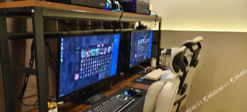 和宅无人电竞空间(张掖路步行街店)图片