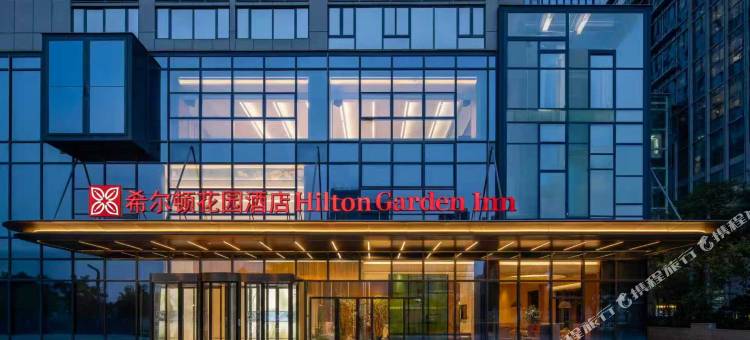 深圳坪山潮商广场希尔顿花园酒店图片
