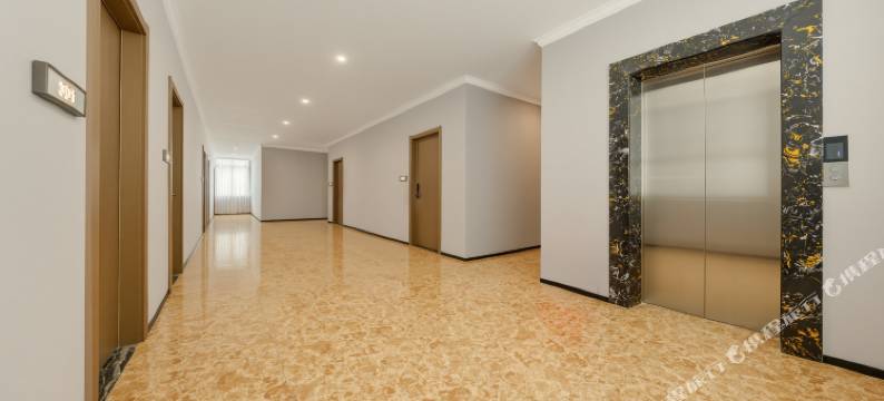 云怡自在酒店(美兰国际机场店)图片