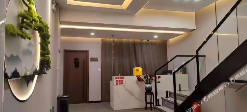 轻住·清庭公寓(临沂罗庄区湖南崖夜市商业街店)图片