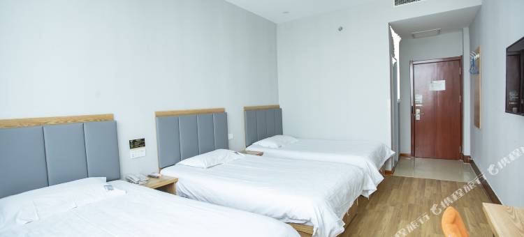 易佰良品酒店(潍坊火车站店)图片