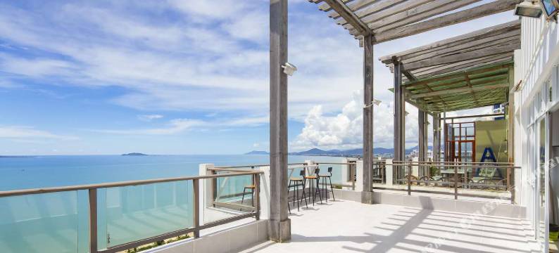 三亚湾9号·city sea海景民宿(椰梦长廊店)图片