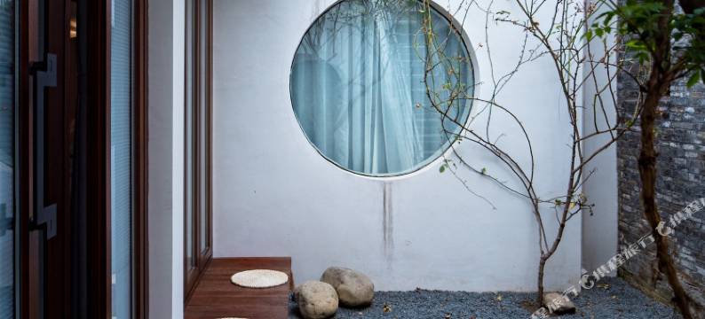 重构空间民宿(扬州仁丰里店)图片