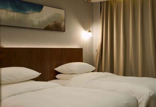 Kuan Du Hotel (Nanjing Xuanwu Lake Hunan Road Store) Hotel Overview