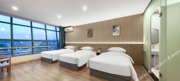 创e家雅鑫宾馆(桐庐客运中心店)图片