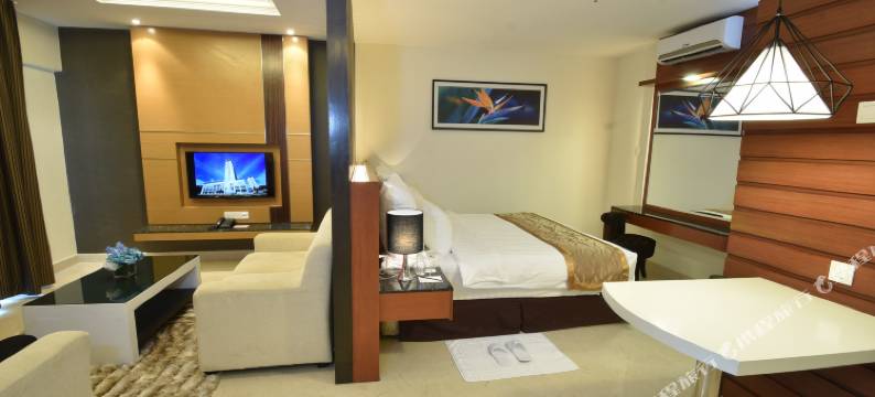 特纳拉酒店(Tenera Hotel)图片