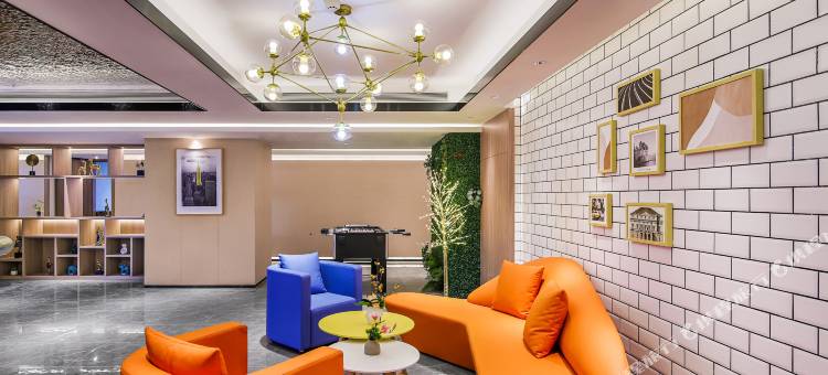 康铂酒店(长沙经济开发区松雅湖地铁站店)图片