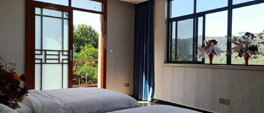 十堰奇缘居民宿(樱桃沟店)