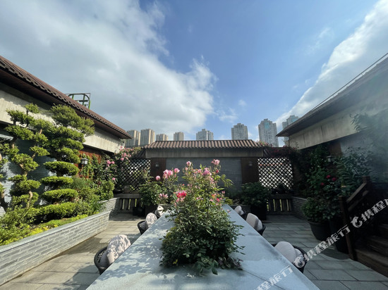 植元里·花园酒店(六盘水高铁站人民广场店)