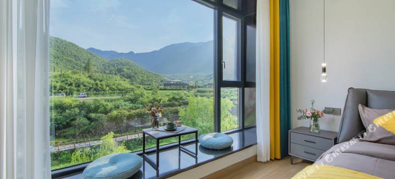 墅野印象·River溯溪·亲宠美宿(安吉云上草原熊猫部落探险乐园店)图片