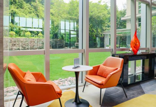 Junluxe Hotel Guangzhou Science City Hotel Overview